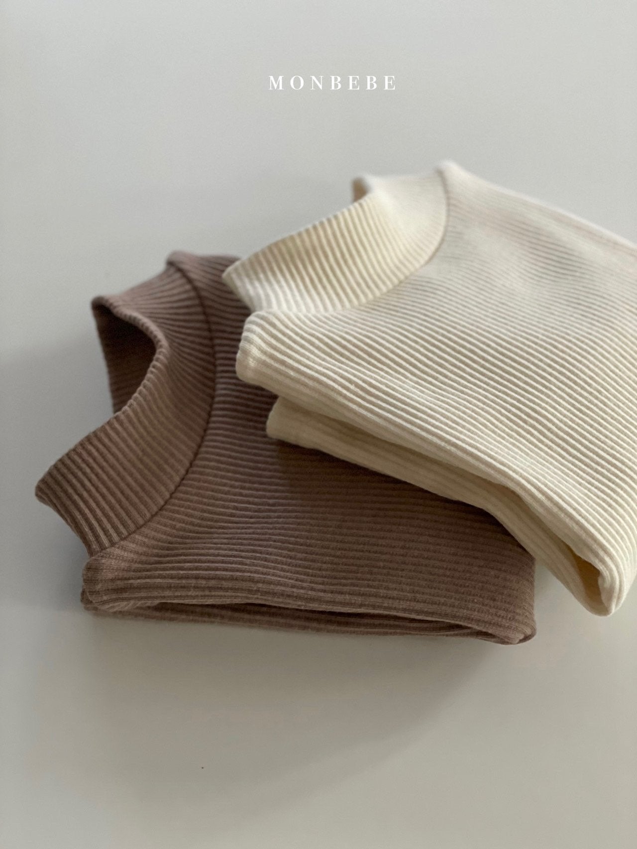 (3-4Y, 6-7Y) Ribbed Mockneck Tee