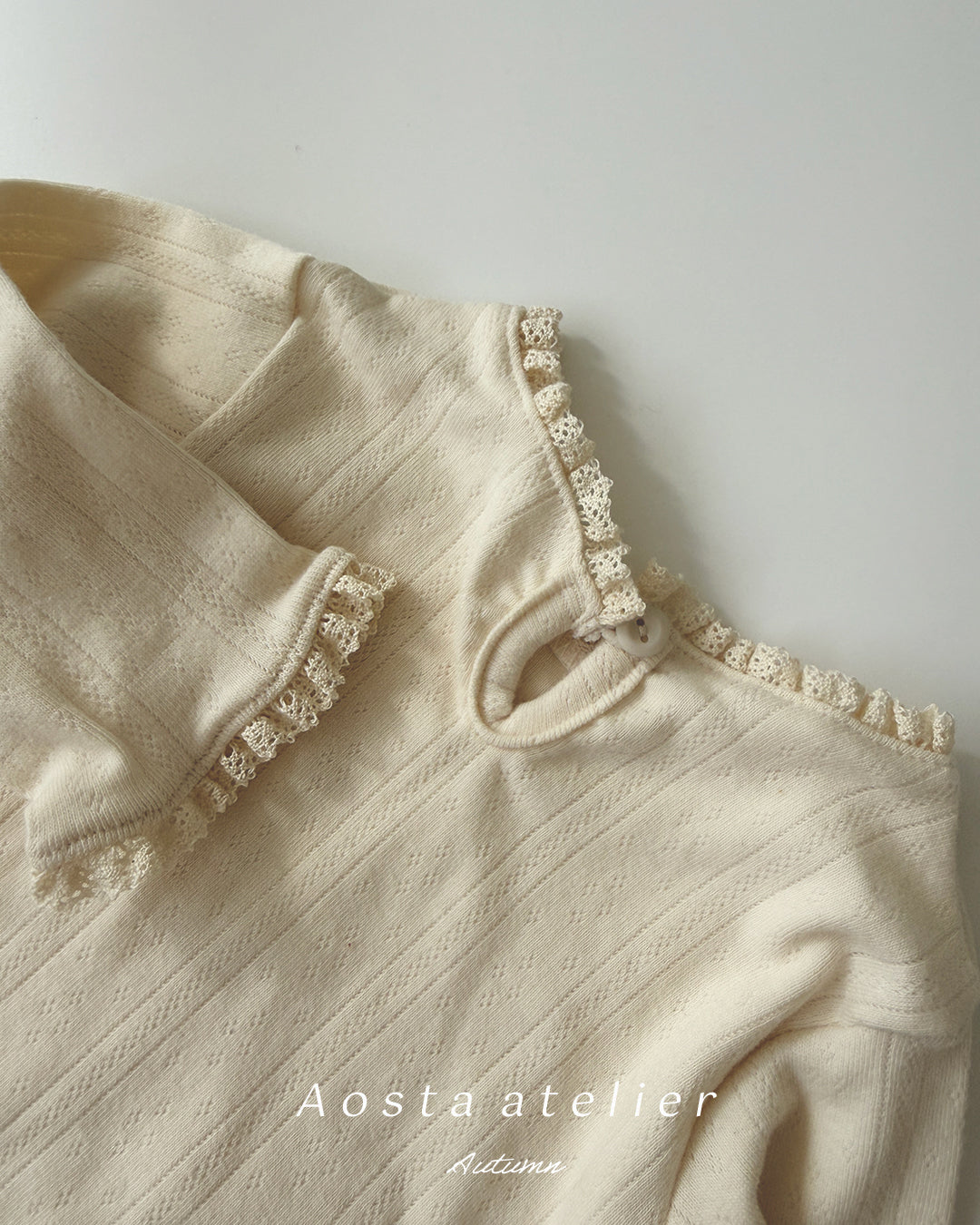 [Preorder] Camellia Tee
