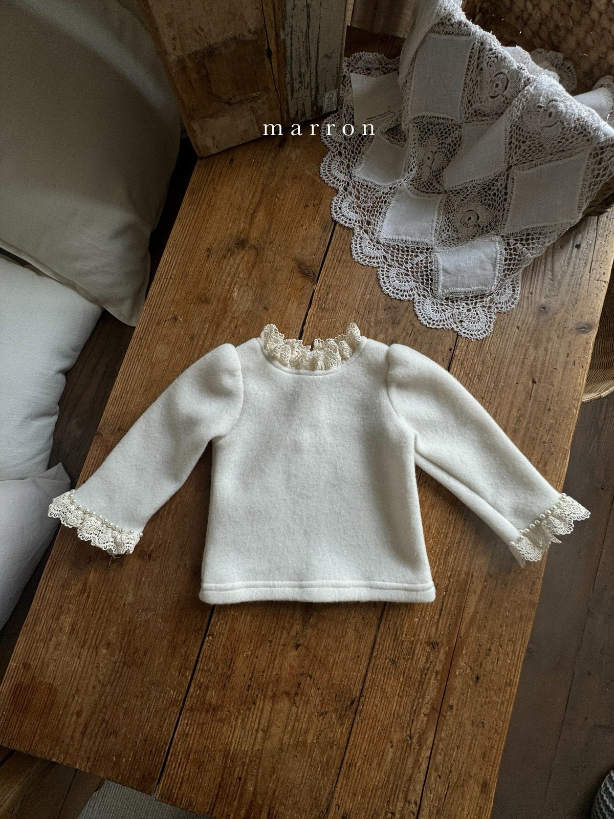 [Preorder] Angel Faux Pearl Tee