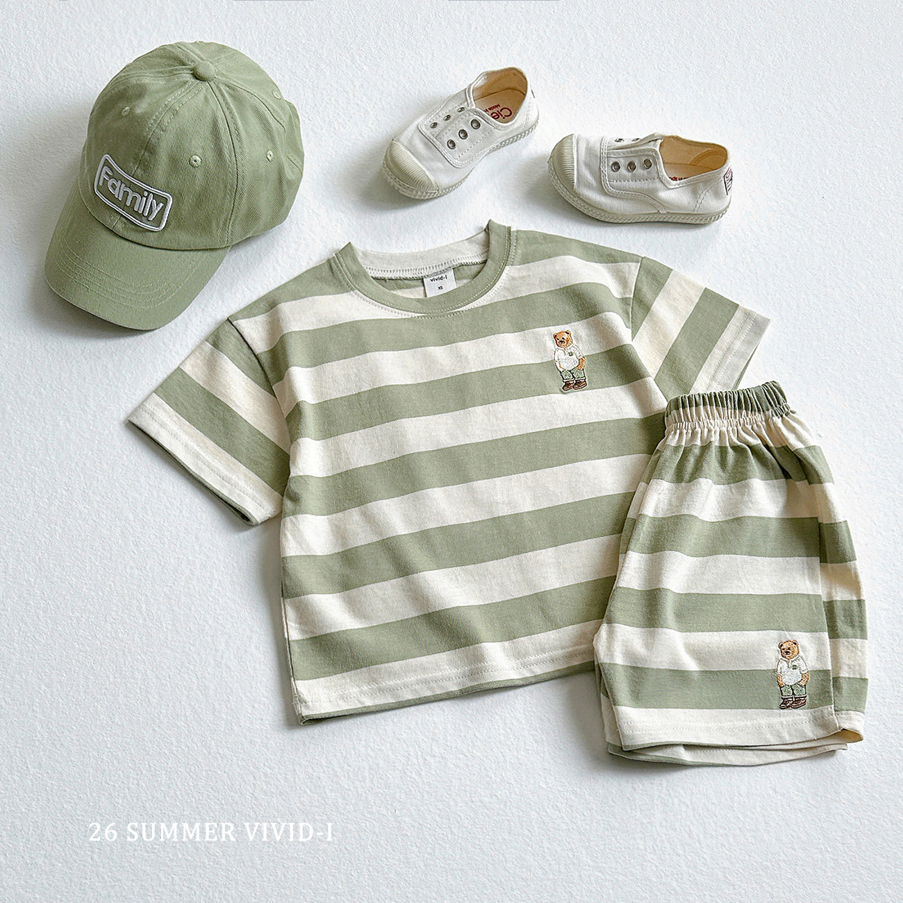 [Preorder] Bear Embroidered Stripe Set
