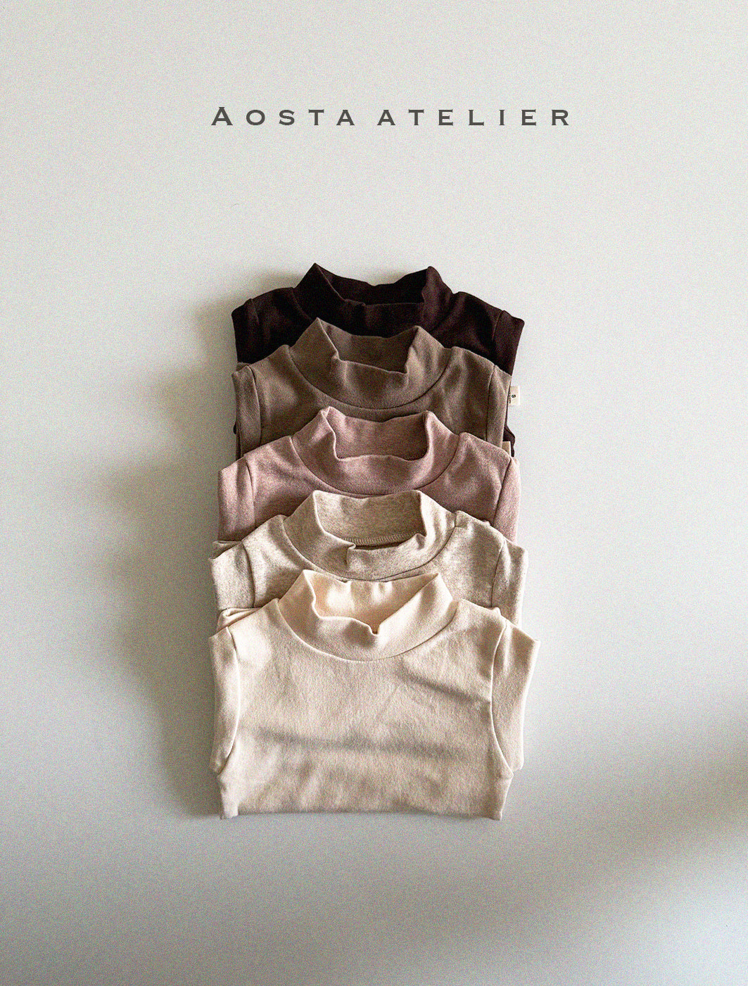 [Preorder] Daily Turtleneck Tee