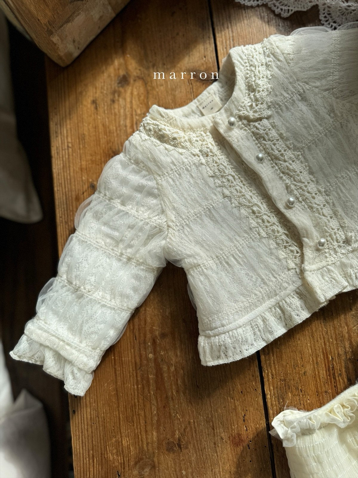 [Preorder] Lace Cardigan