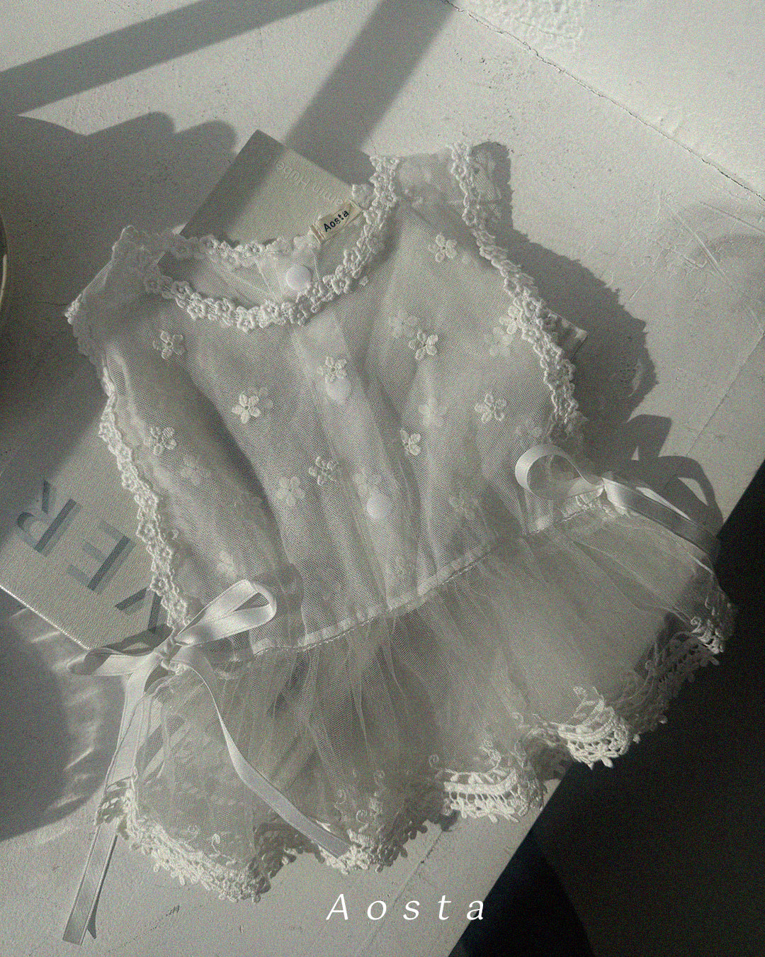 [Preorder] Lace Vest