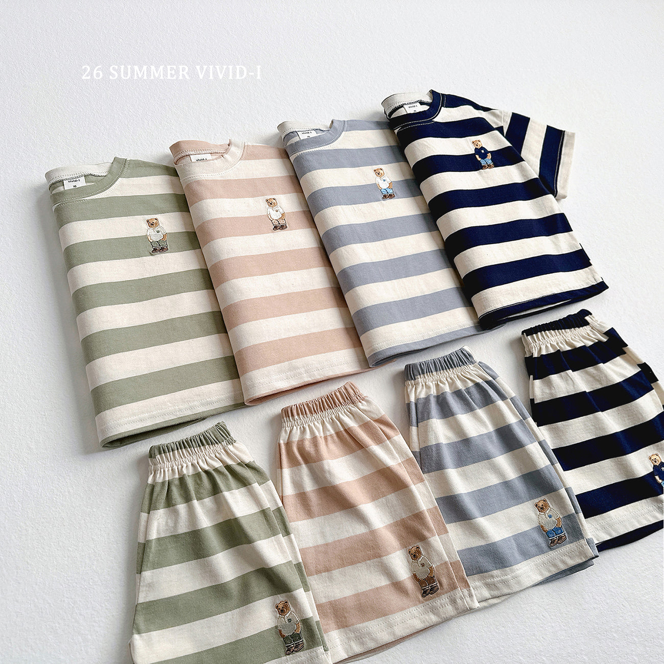 [Preorder] Bear Embroidered Stripe Set