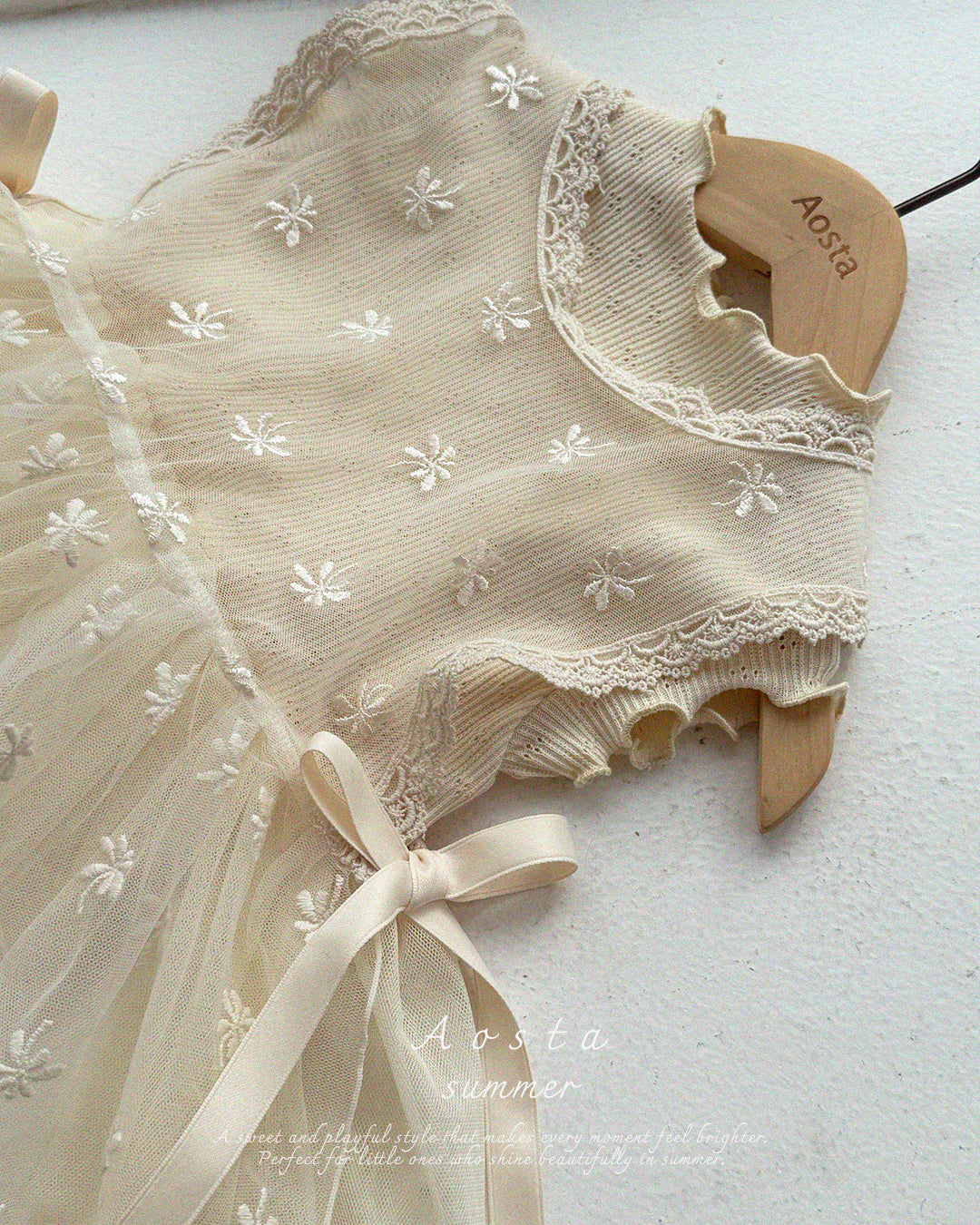 [Preorder] Lace Vest