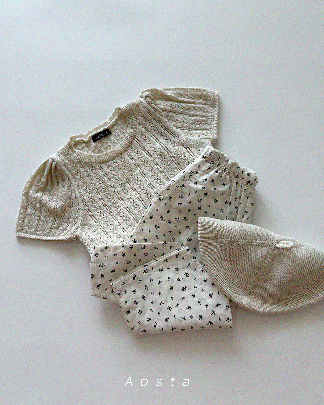 [Preorder] Knit Eyelet Tee