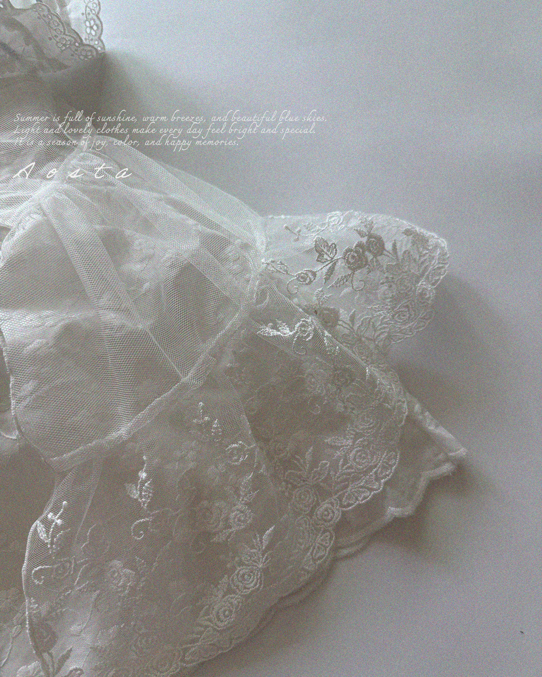 [Preorder] Lace Open Dress