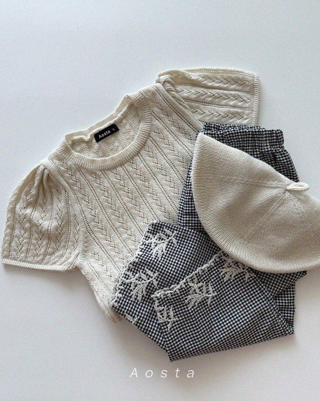 [Preorder] Knit Eyelet Tee