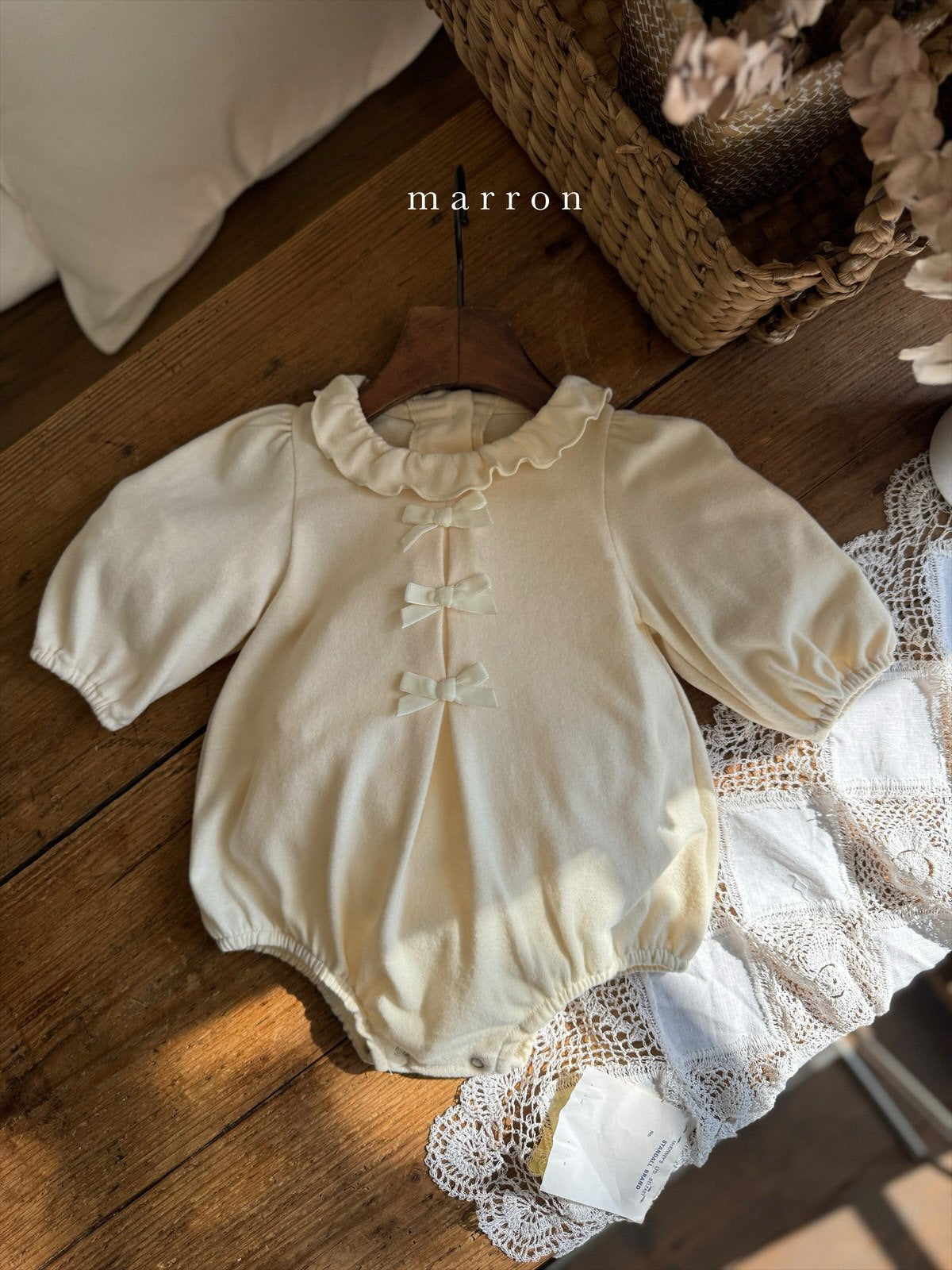 [Preorder] Ribbon Frill Bodysuit / Tee