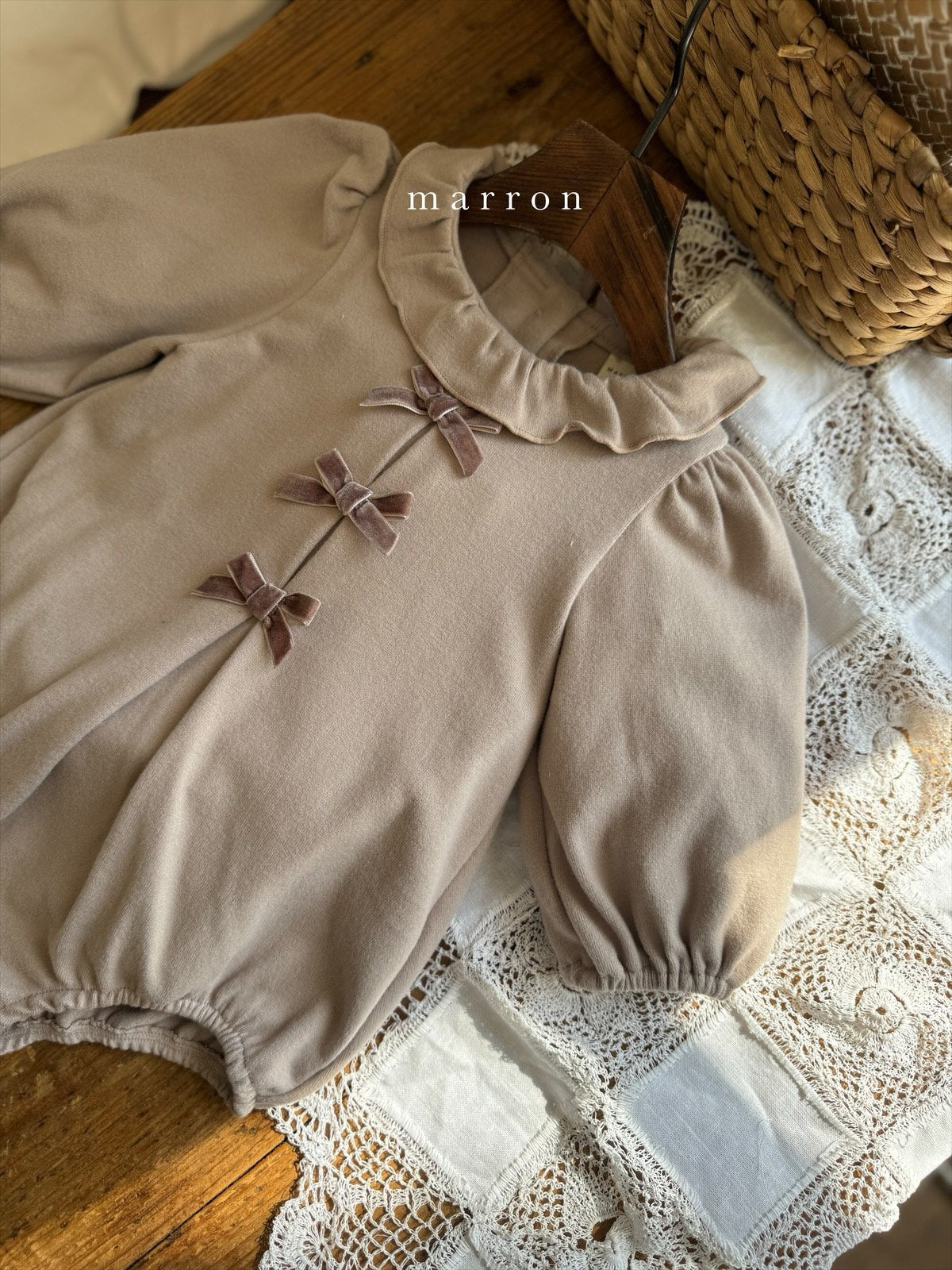 [Preorder] Ribbon Frill Bodysuit / Tee