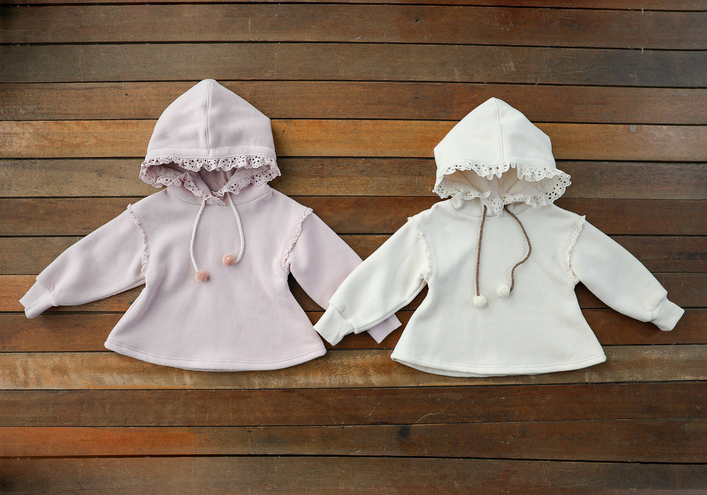 [Preorder] Shelly Hooded Tee (2 colors)