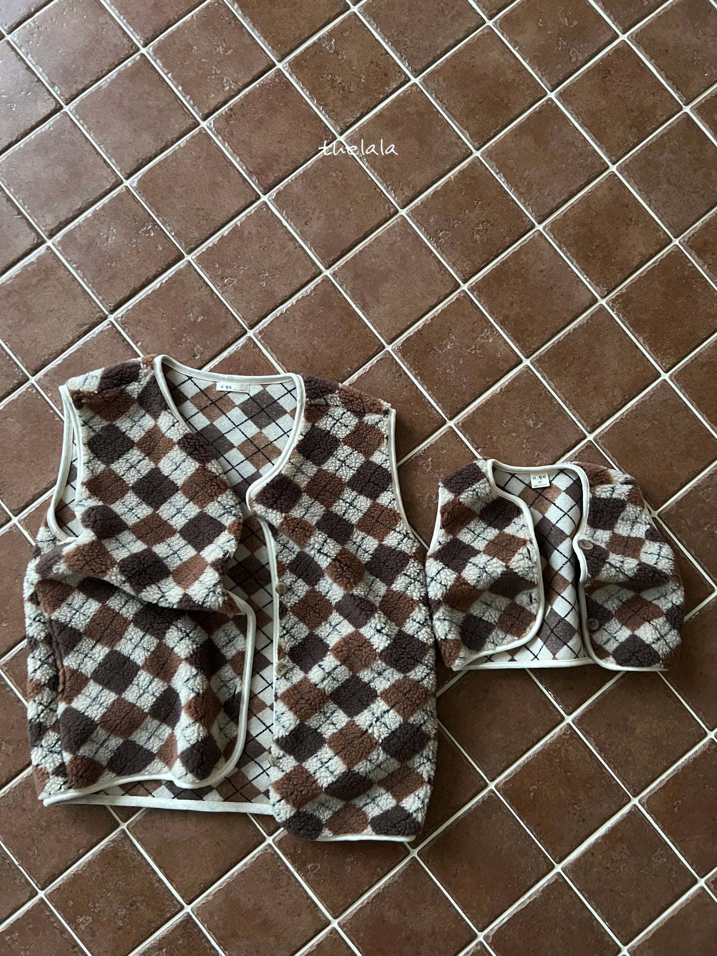 [Preorder] Argyle Vest (Kid/Mom)