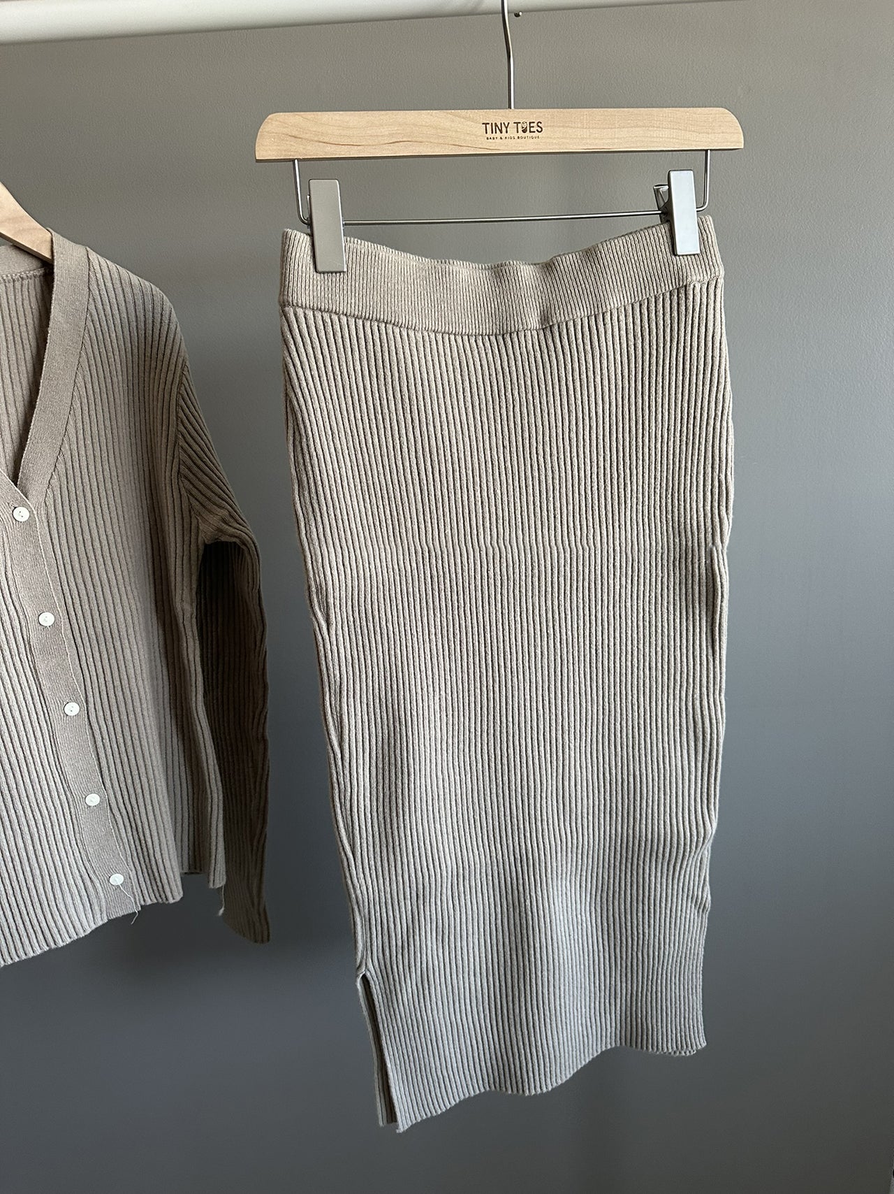 Ribbed Sweater Skirt Set