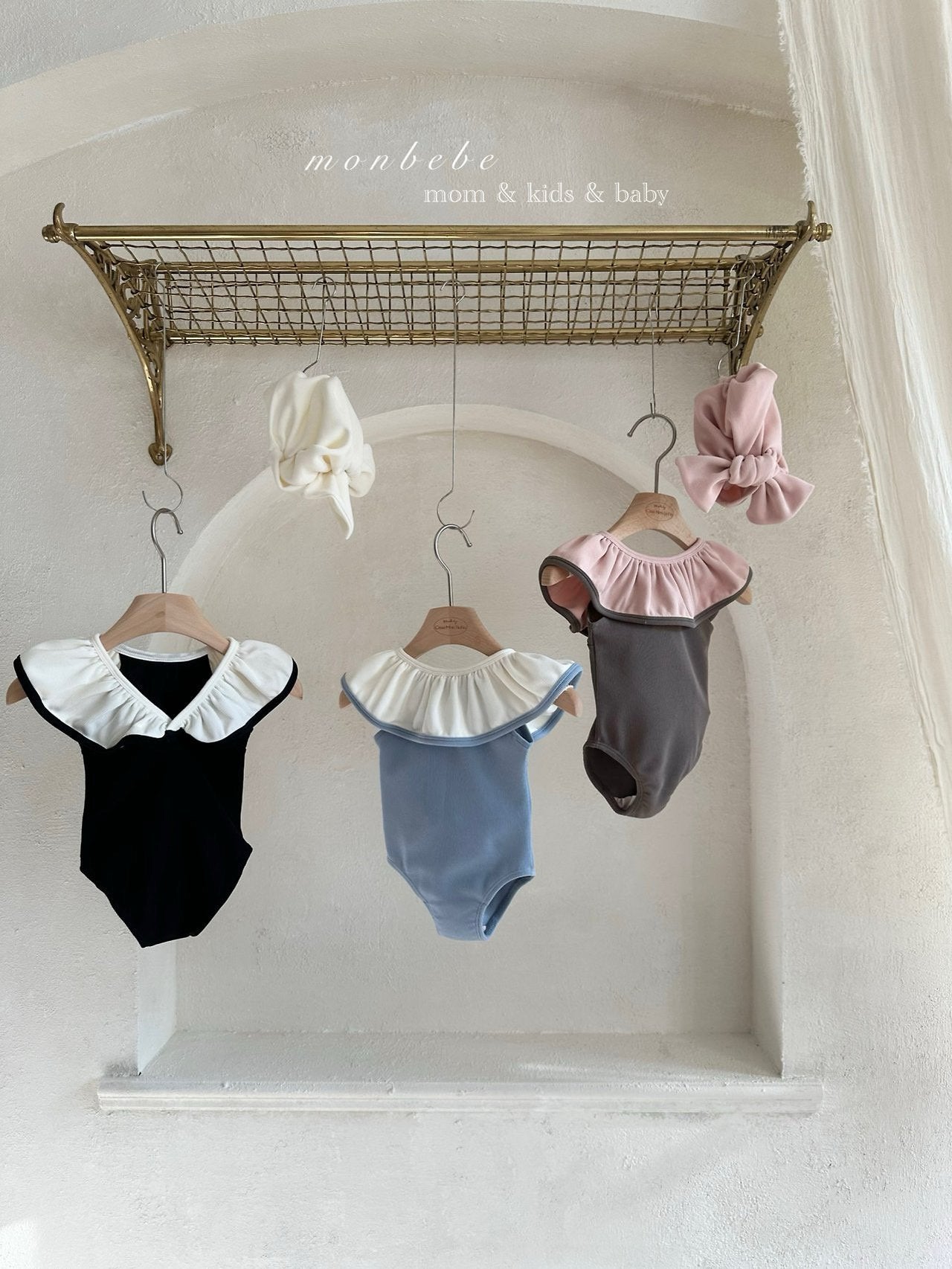 [Preorder] Multibalm Frill Swimsuit (Kids/Mom) (3 colors)
