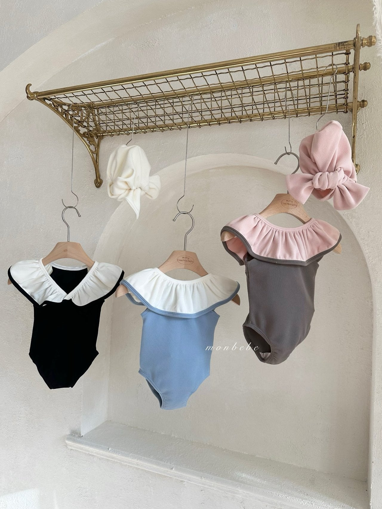 [Preorder] Multibalm Frill Swimsuit (Kids/Mom) (3 colors)