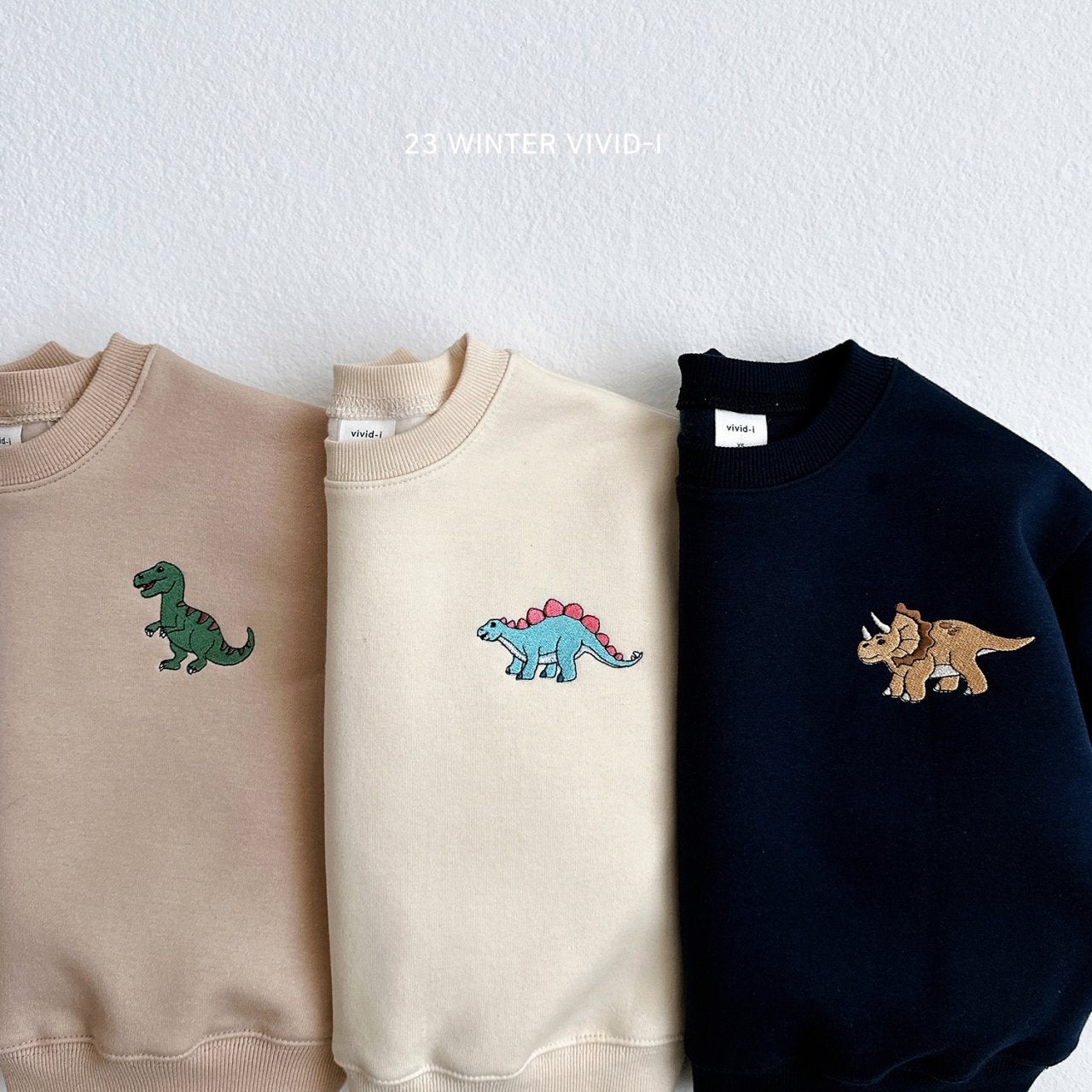 (2-5Y) Winter Dino Sweatshirts