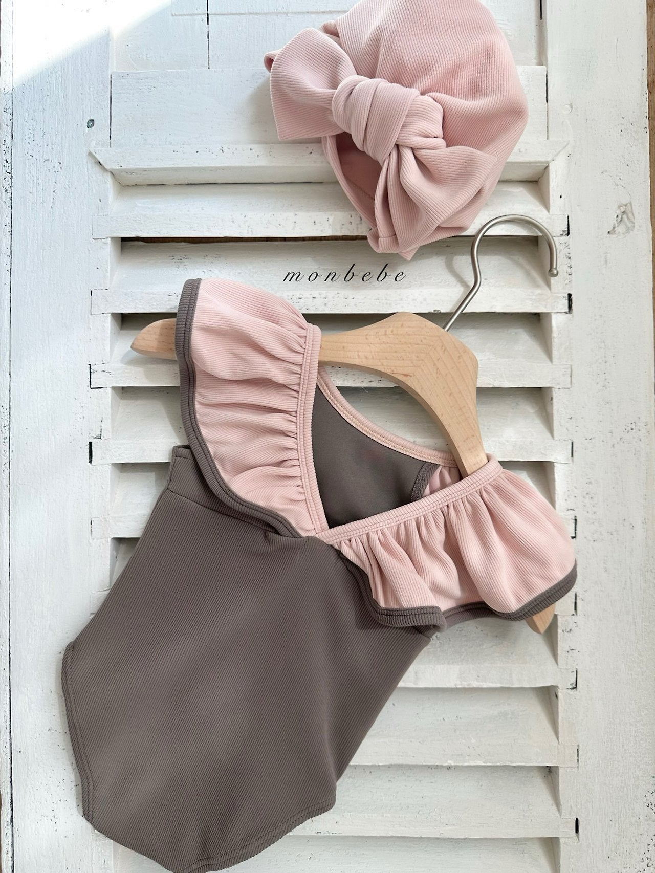 [Preorder] Multibalm Frill Swimsuit (Kids/Mom) (3 colors)