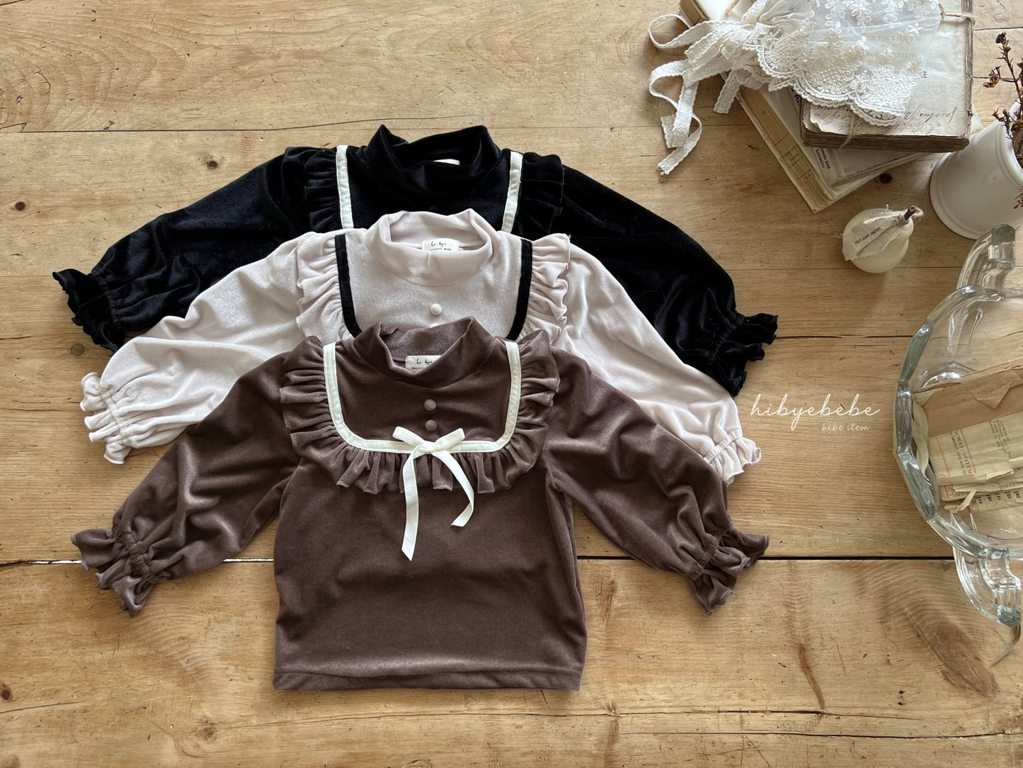 [Preorder] Stella Velour Top (3 colors)