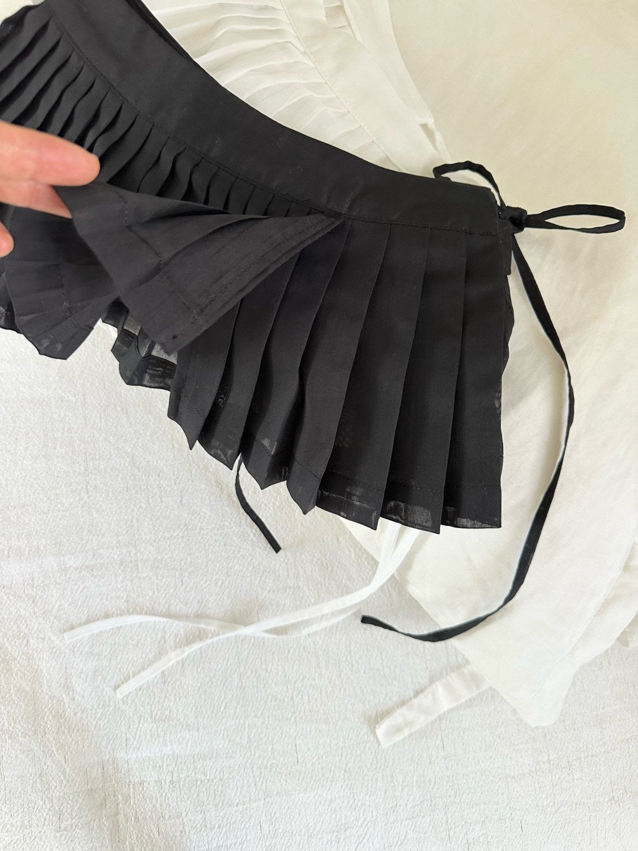 [Preorder] Layered Pleated Apron (Kids/Mom)