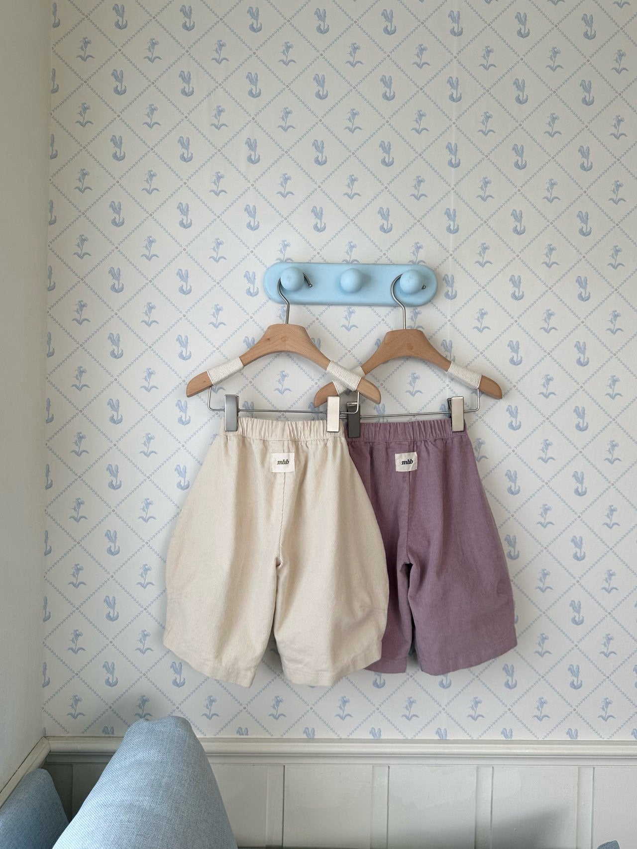 [Preorder] Dart Barrel-Fit Pants