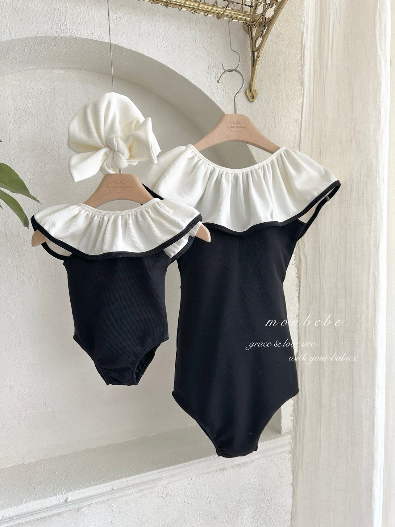 [Preorder] Multibalm Frill Swimsuit (Kids/Mom) (3 colors)