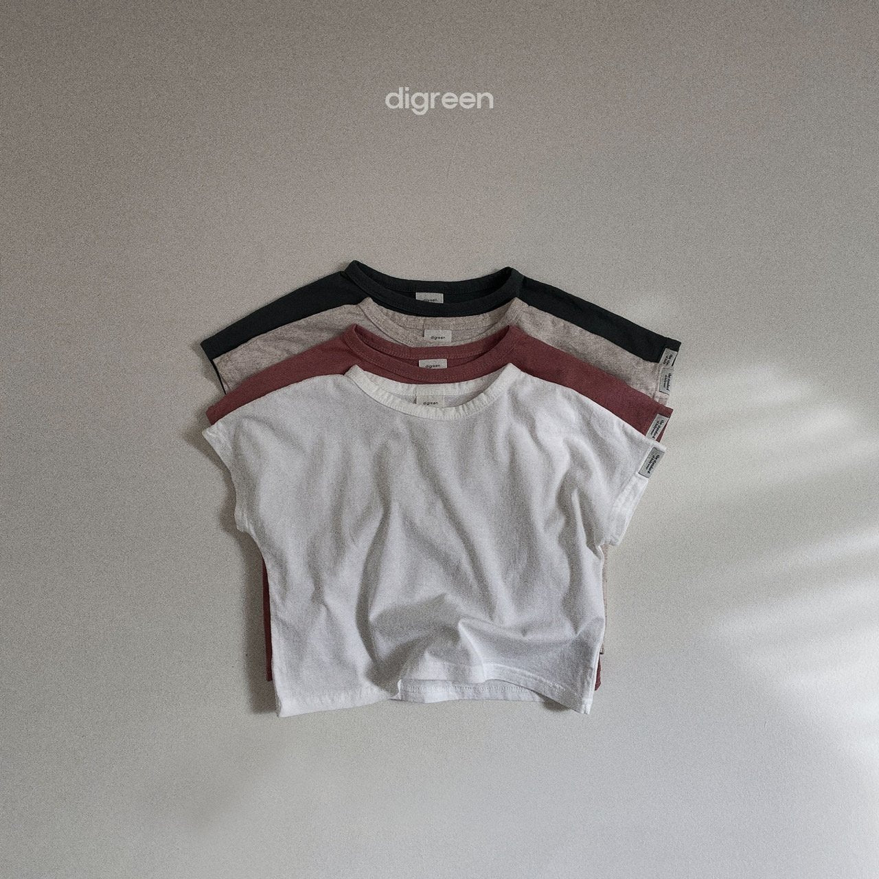 (1-2, 6-7Y) Short Sleeve Natural Tee