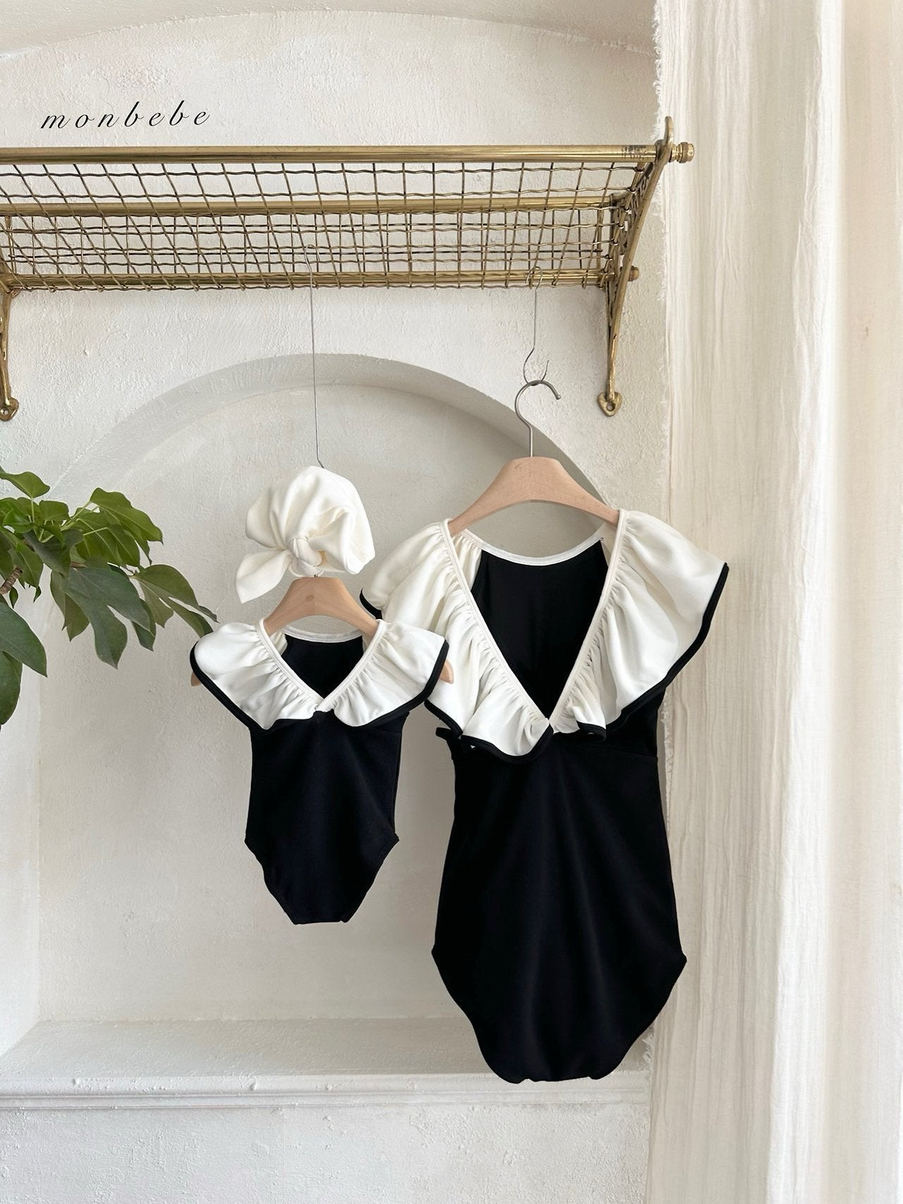 [Preorder] Multibalm Frill Swimsuit (Kids/Mom) (3 colors)