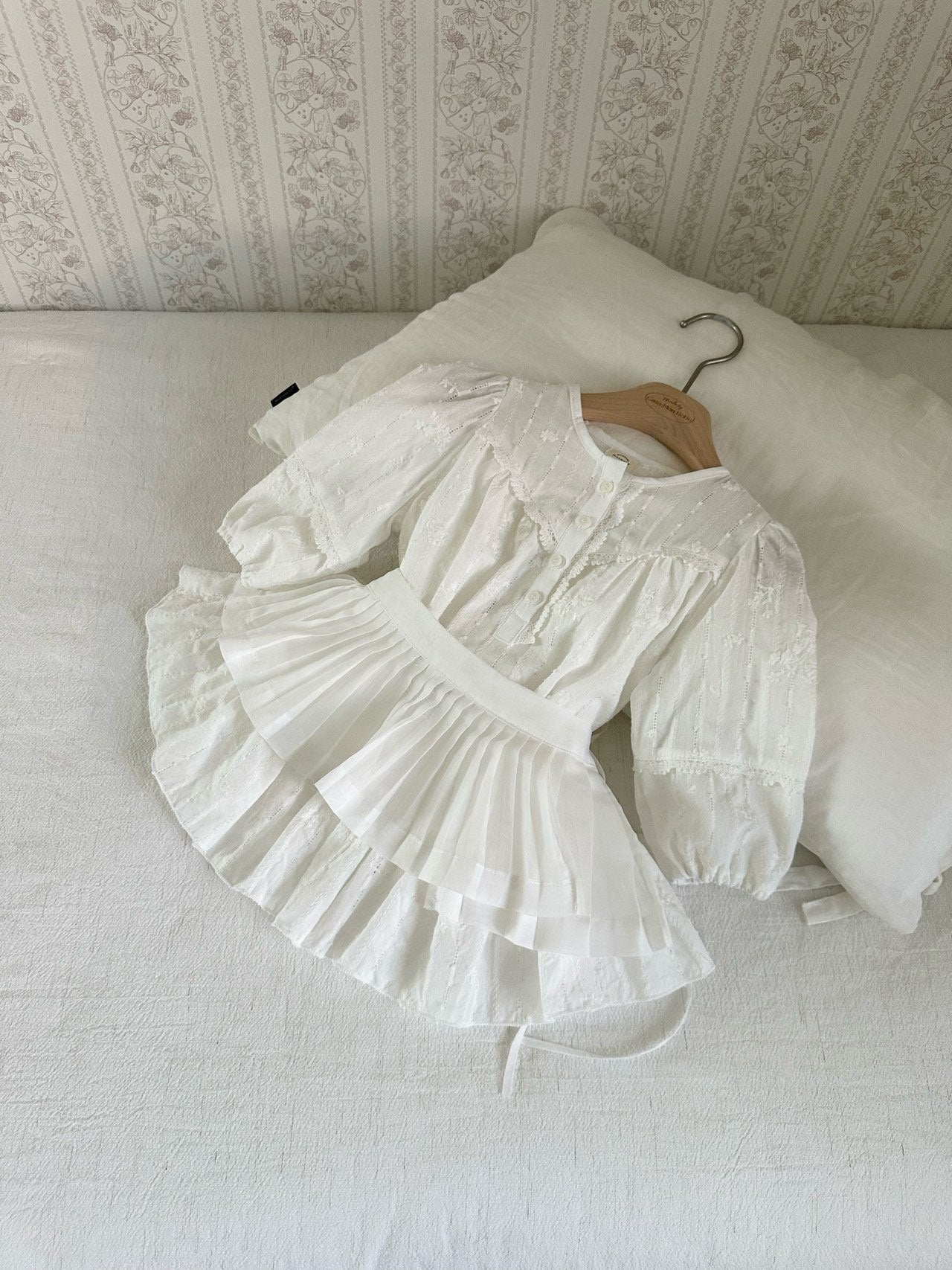 [Preorder] Layered Pleated Apron (Kids/Mom)
