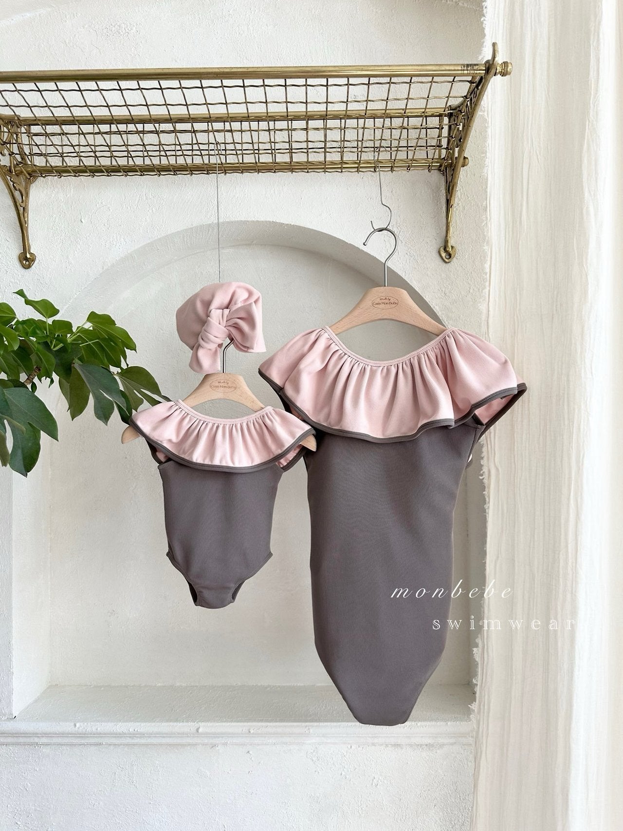 [Preorder] Multibalm Frill Swimsuit (Kids/Mom) (3 colors)