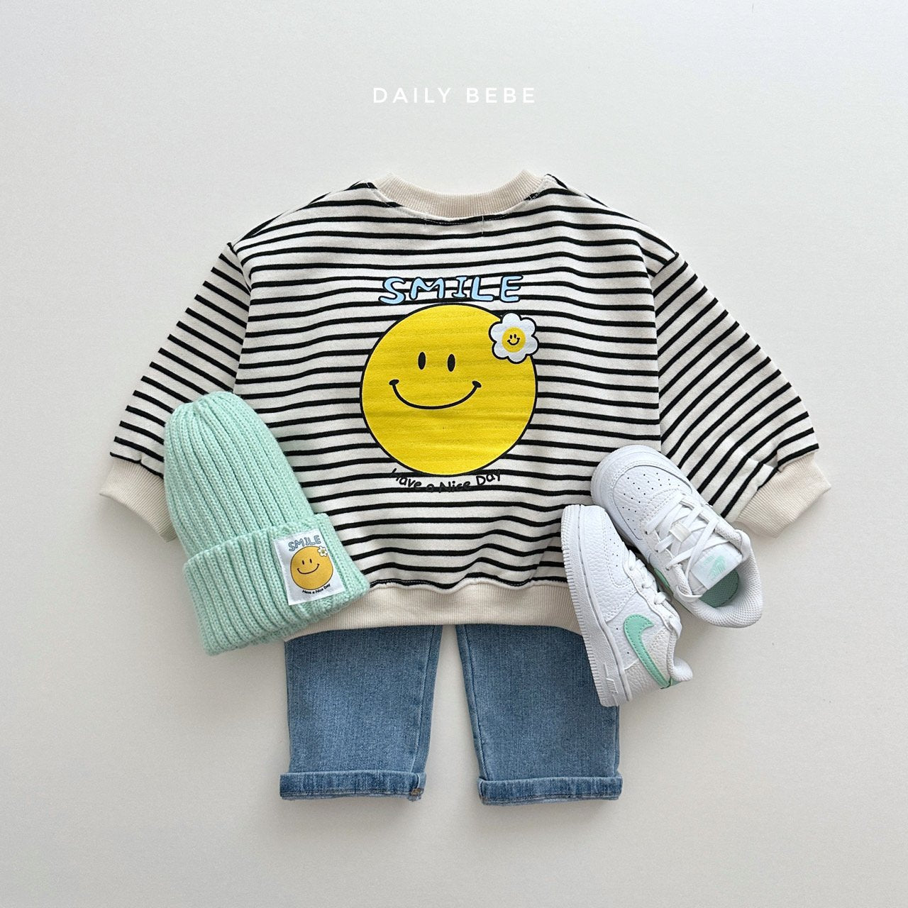 (2-3, 3-4Y) Smile Flower Sweatshirt