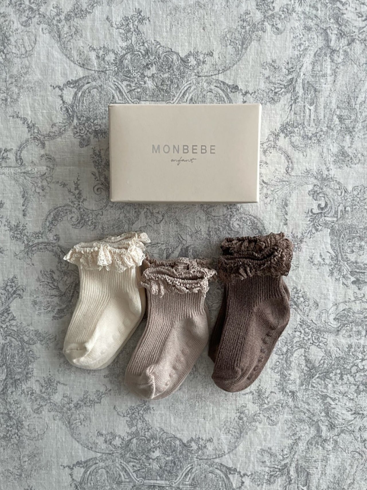 Monbebe Lace Socks (set of 3)