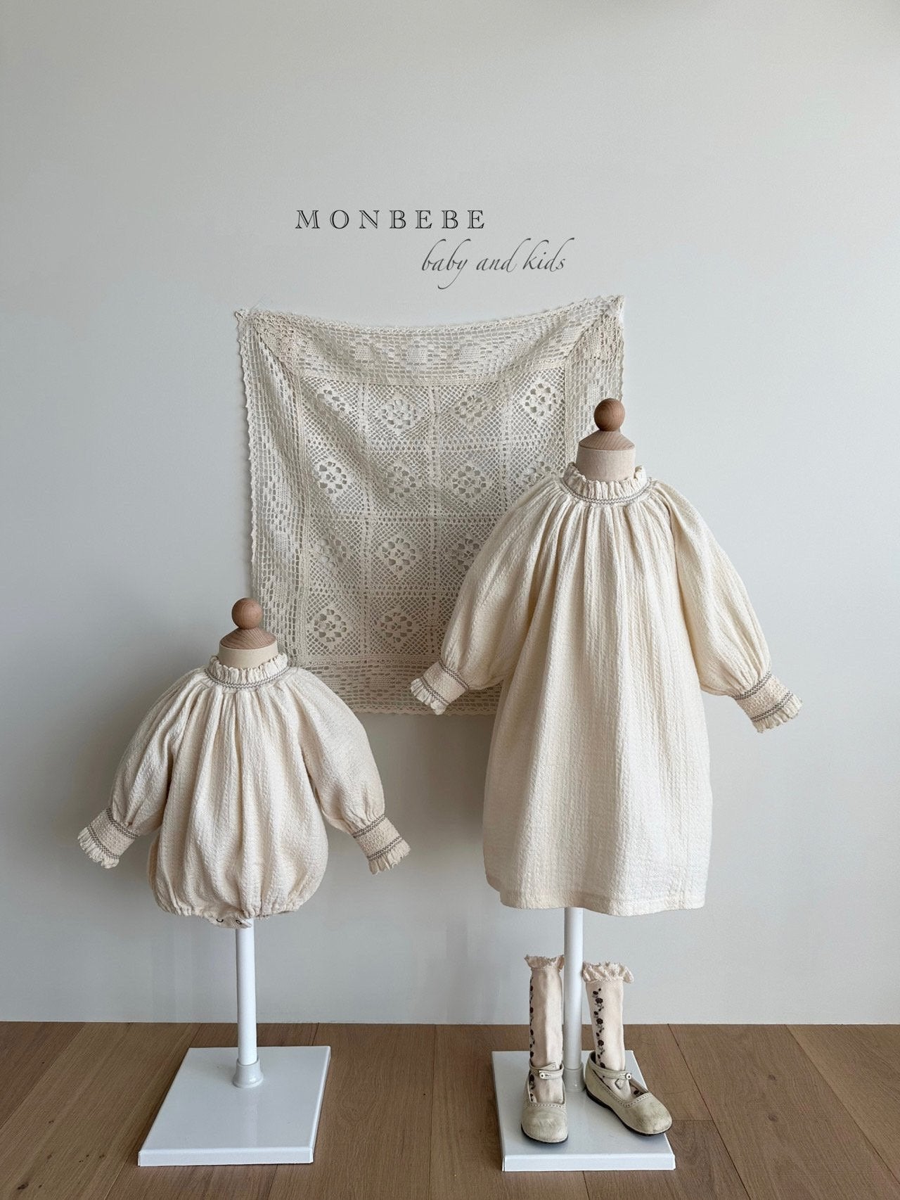 (3-4Y) Cream Smocked Dress