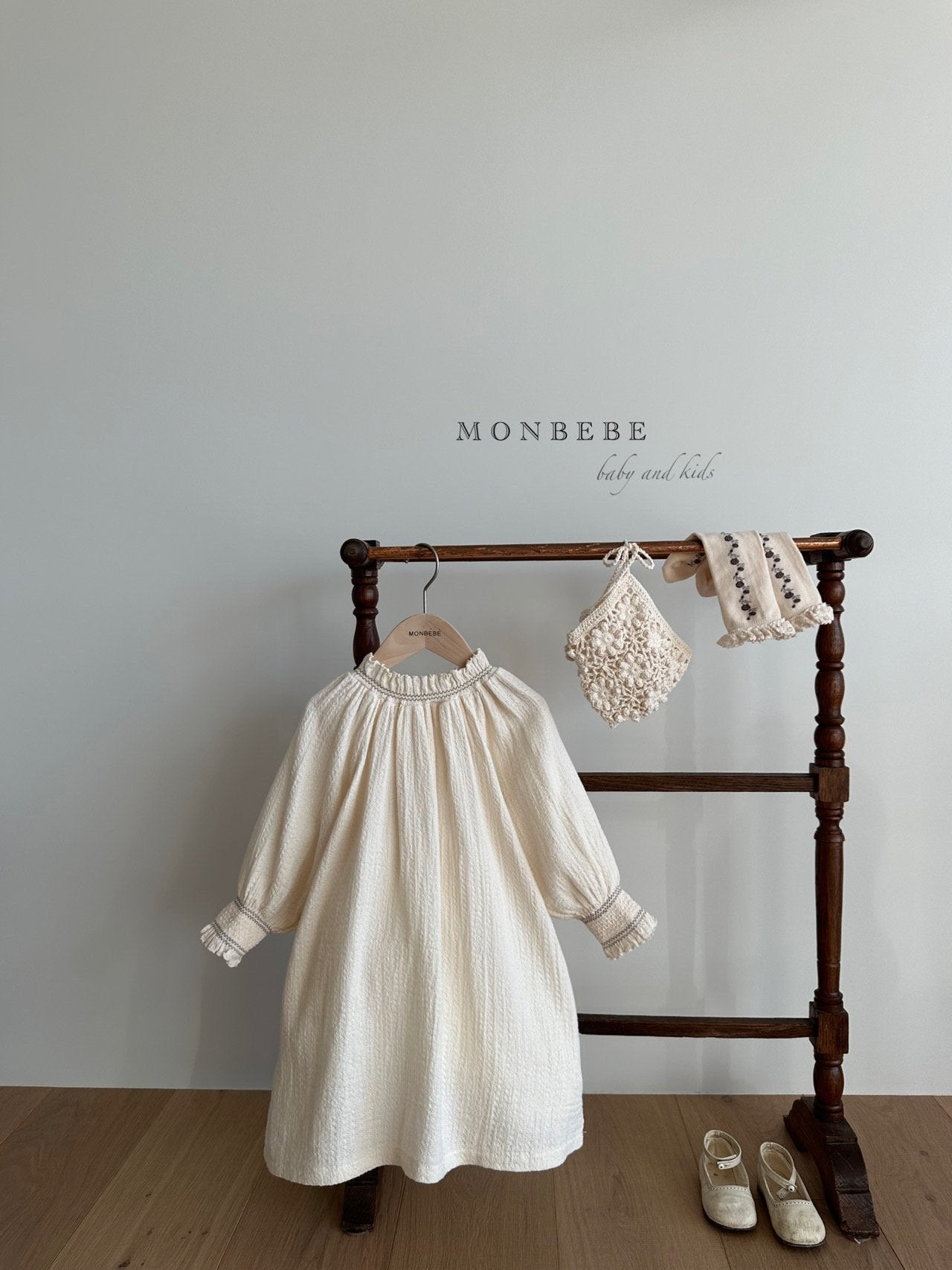 (3-4Y) Cream Smocked Dress