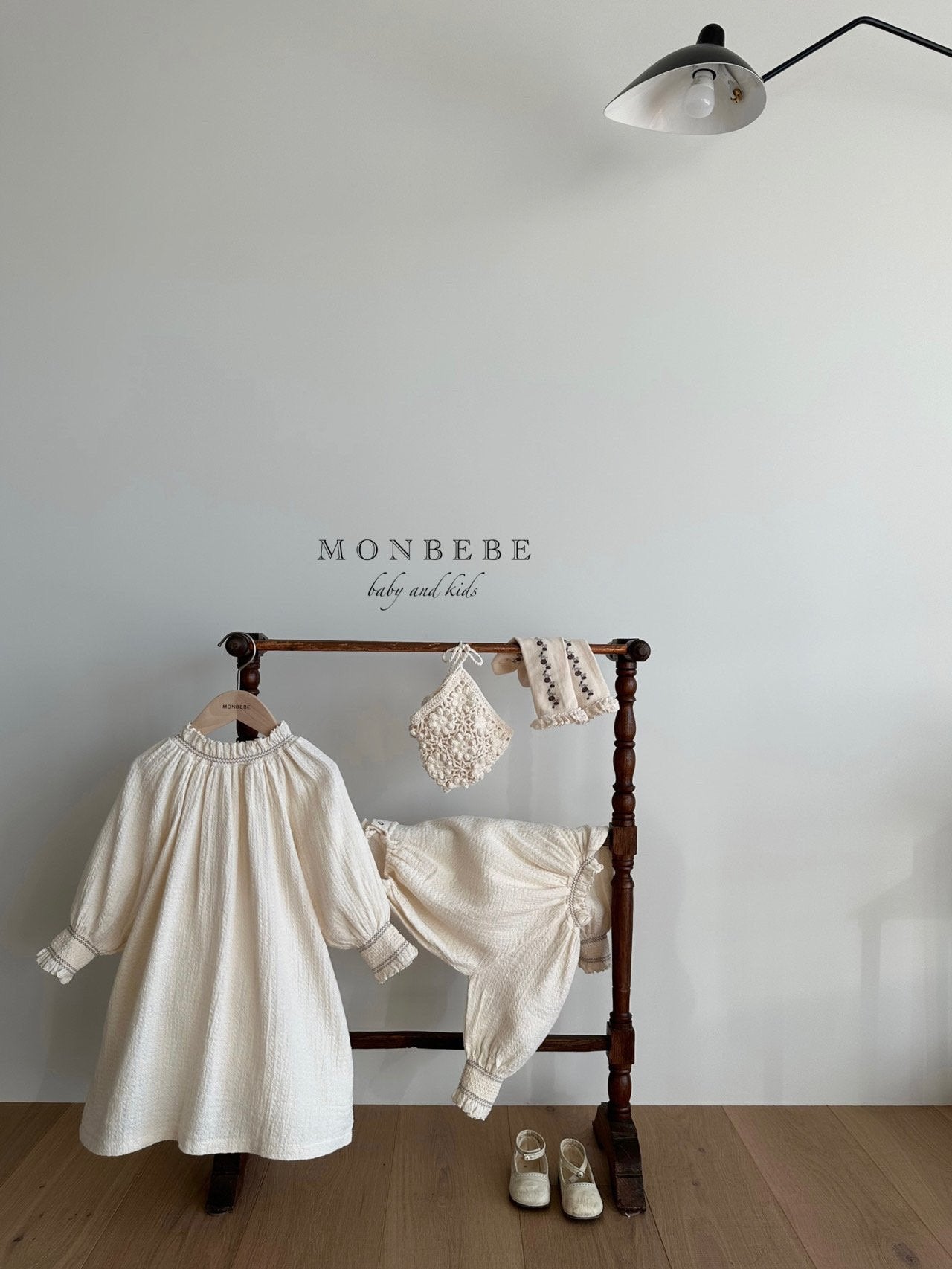 (3-4Y) Cream Smocked Dress