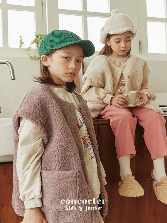 (Lt. Brown, 4Y) Tumble Sherpa Vest
